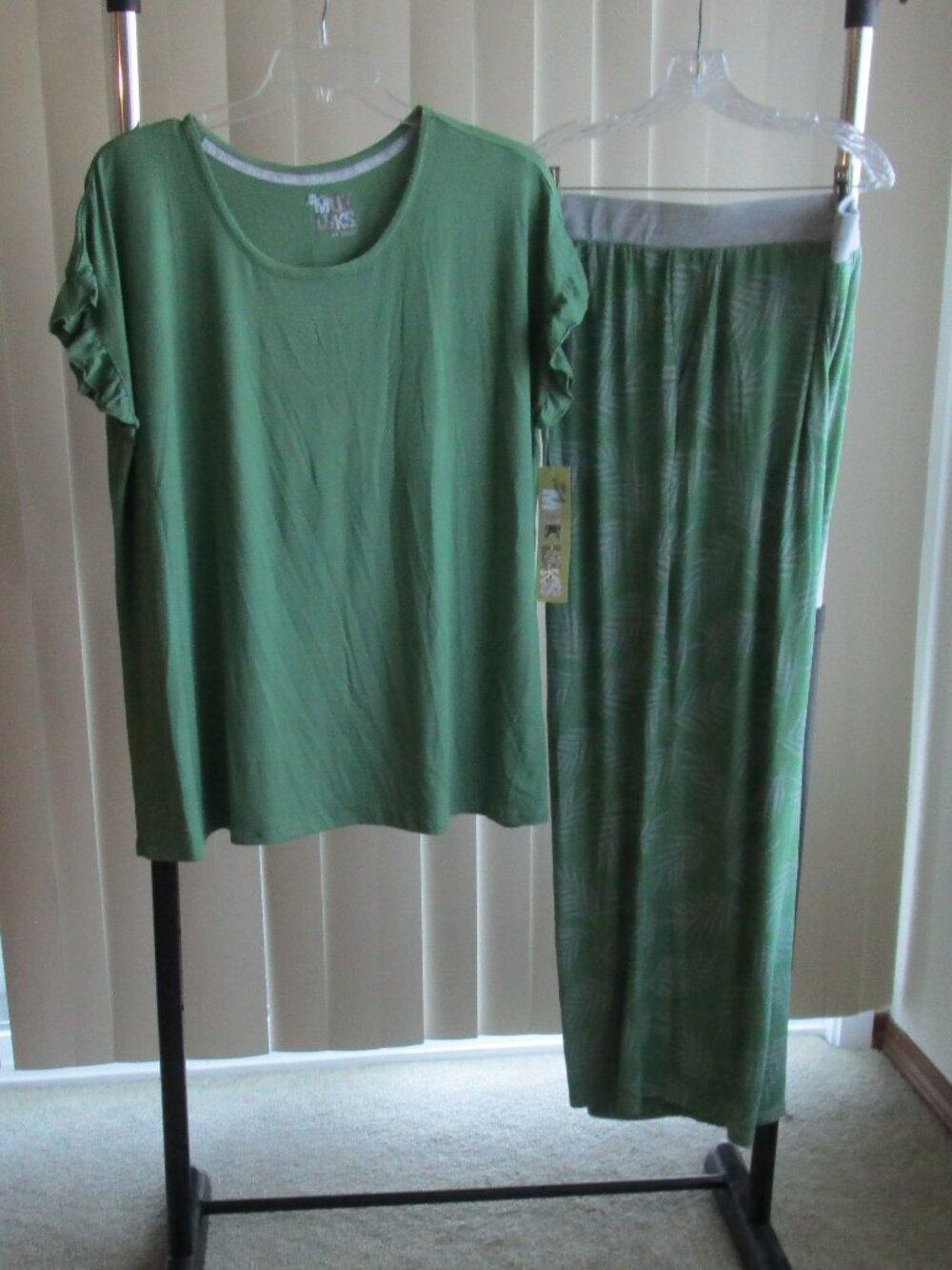 Muk Luks Pajamas woman 2X - green fern print